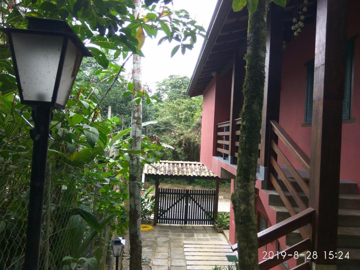 Villa Felix Suites E Chales Ubatuba Exterior photo